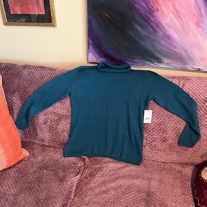 NWT Turtle Neck Sweater